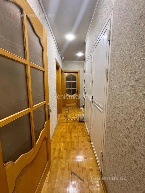 Satılır 3 otaqlı köhnə tikili 85 m²