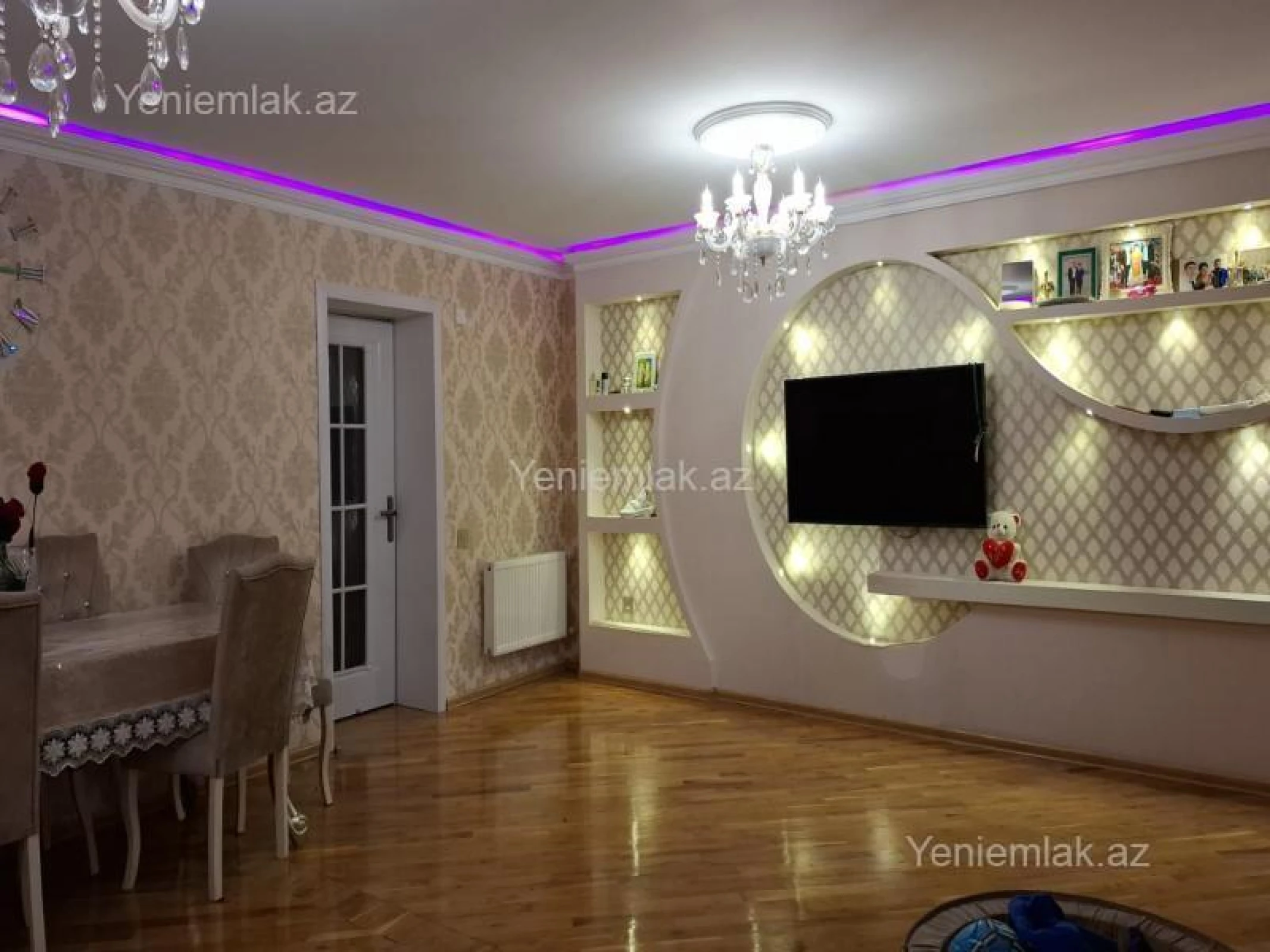 Satılır 3 otaqlı köhnə tikili 100 m²