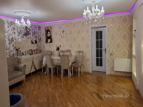 Satılır 3 otaqlı köhnə tikili 100 m²