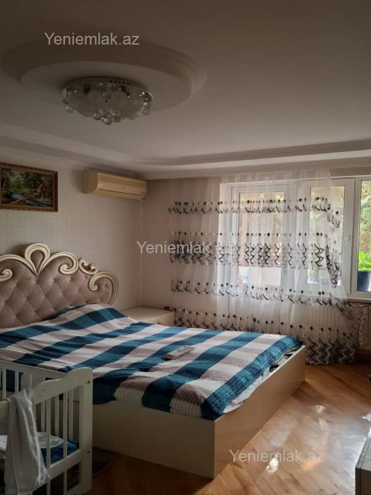 Satılır 3 otaqlı köhnə tikili 100 m²