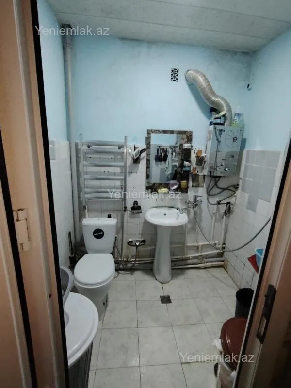 Satılır 2 otaqlı köhnə tikili 48 m²