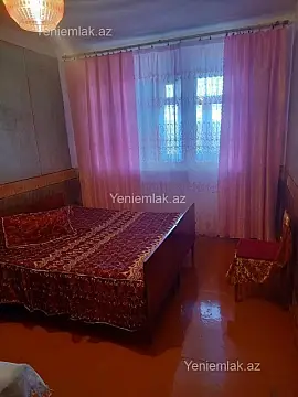 Satılır 4 otaqlı köhnə tikili 98 m²