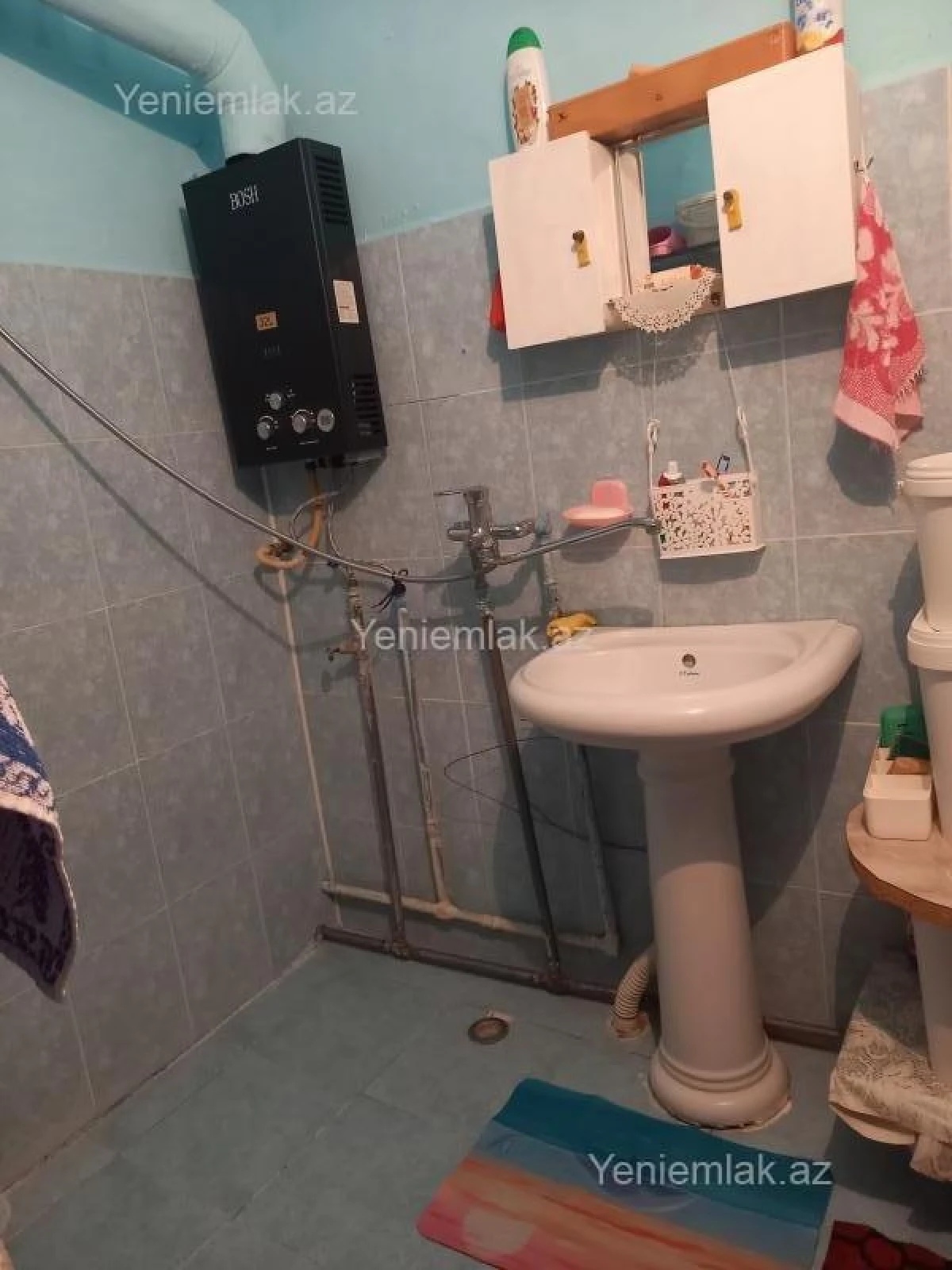 Satılır 4 otaqlı köhnə tikili 98 m²