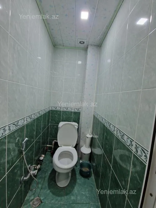 Satılır 3 otaqlı köhnə tikili 80 m²