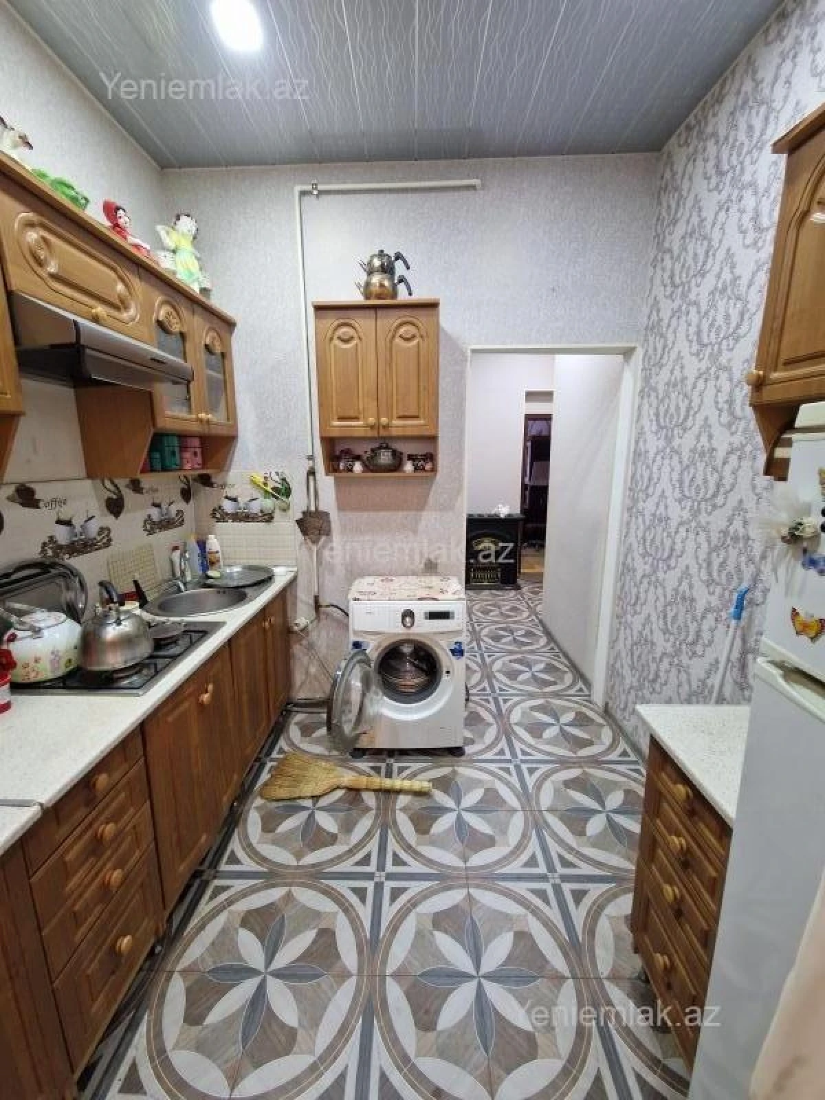 Satılır 3 otaqlı köhnə tikili 80 m²