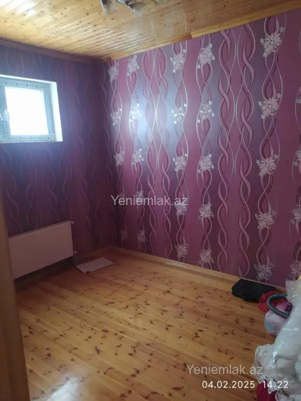 Satılır 6 otaqlı həyət evi 140 m²