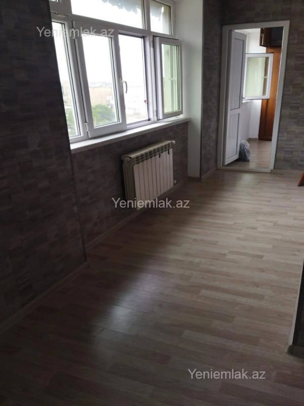 Satılır 3 otaqlı köhnə tikili 95 m²