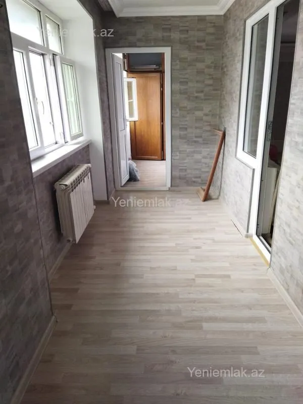 Satılır 3 otaqlı köhnə tikili 95 m²