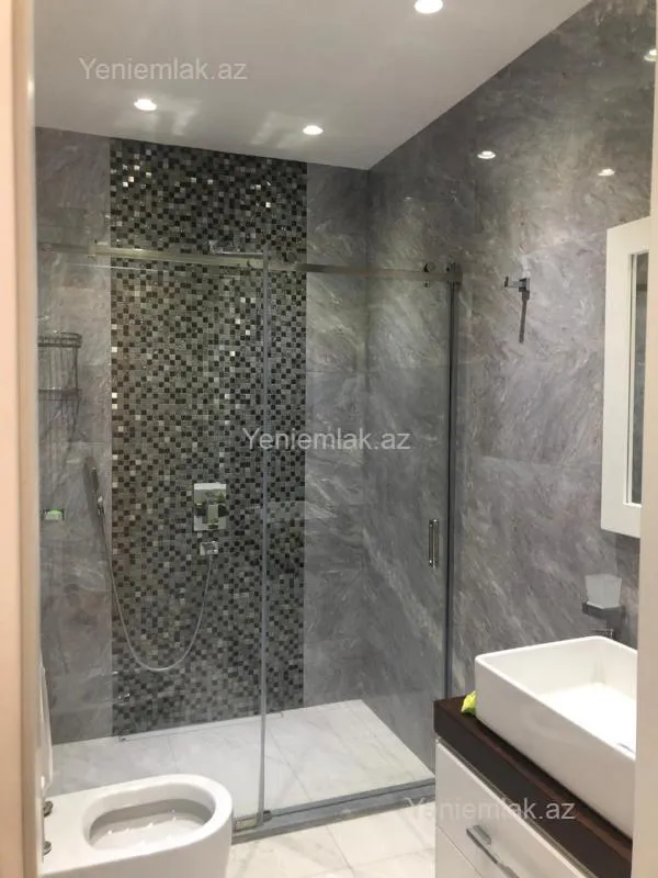 Satılır 4 otaqlı yeni tikili 170 m²