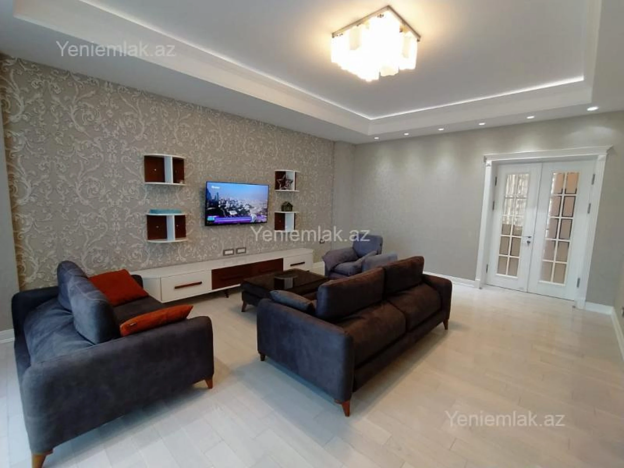 Satılır 4 otaqlı yeni tikili 170 m²