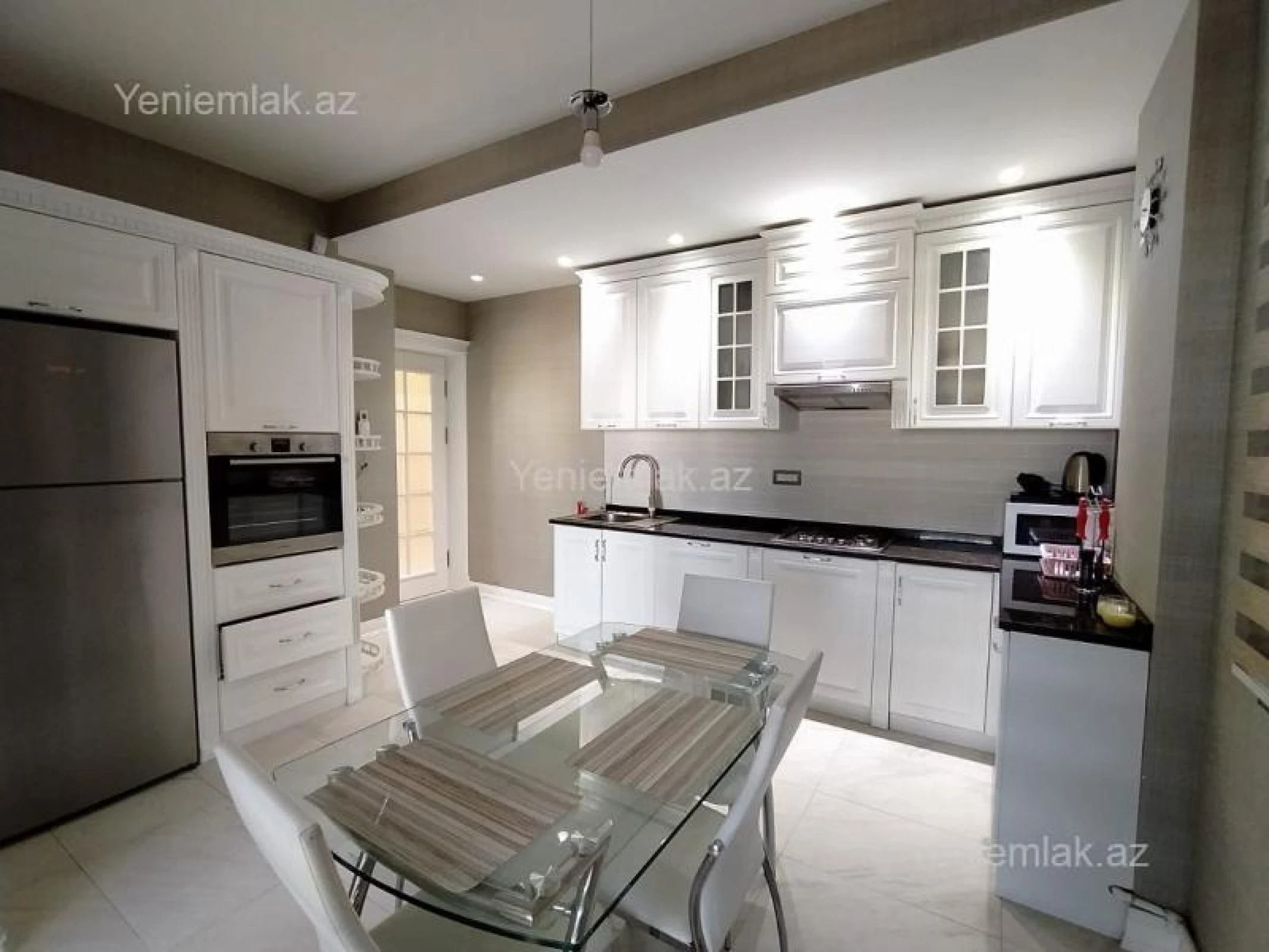 Satılır 4 otaqlı yeni tikili 170 m²