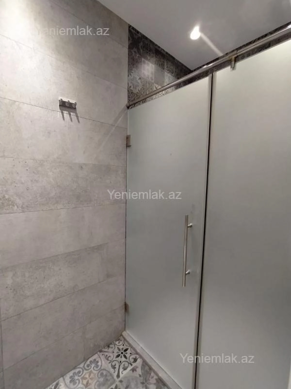 Satılır 4 otaqlı yeni tikili 170 m²