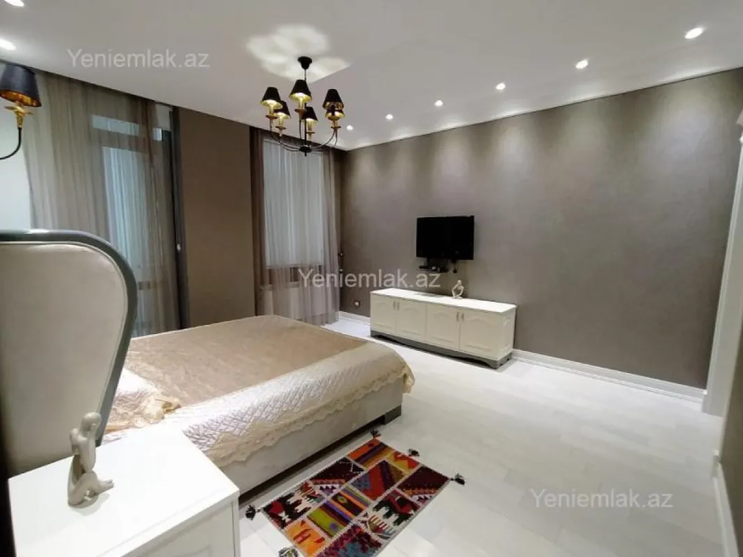 Satılır 4 otaqlı yeni tikili 170 m²