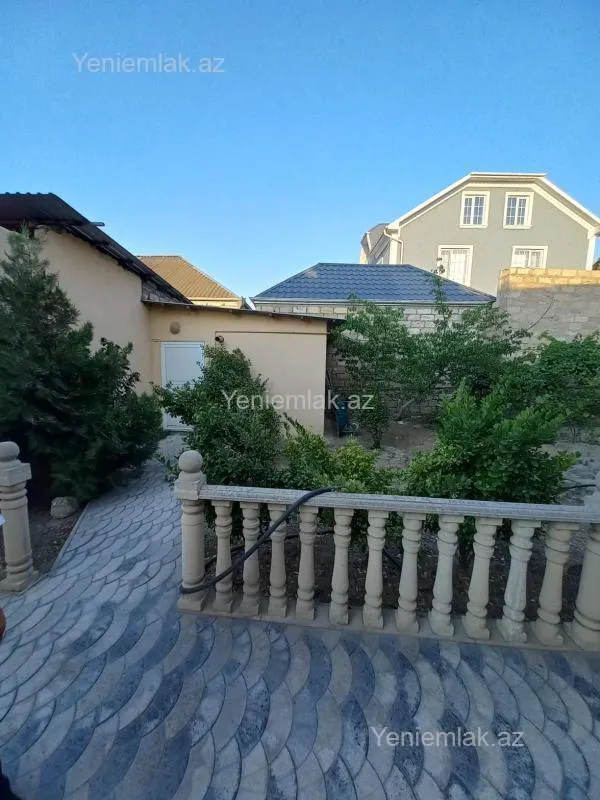 Satılır 4 otaqlı həyət evi 120 m²