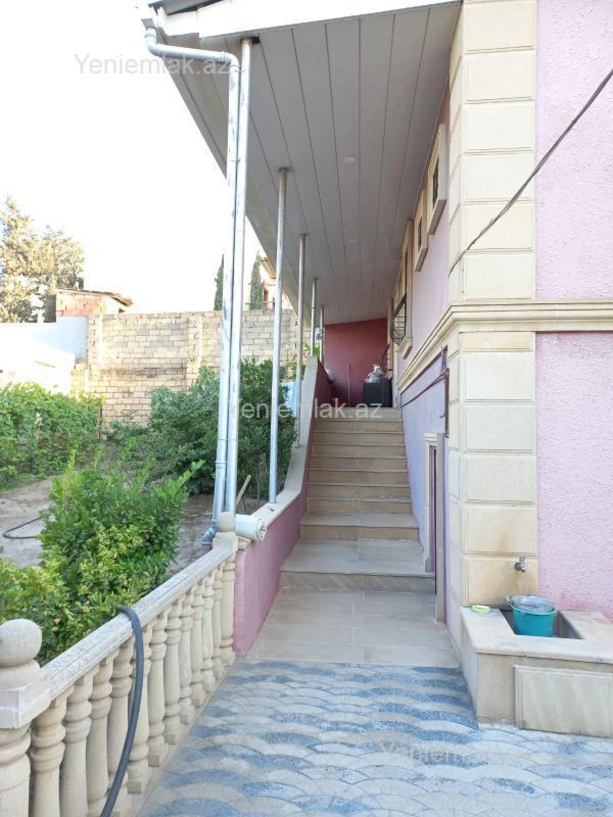 Satılır 4 otaqlı həyət evi 120 m²
