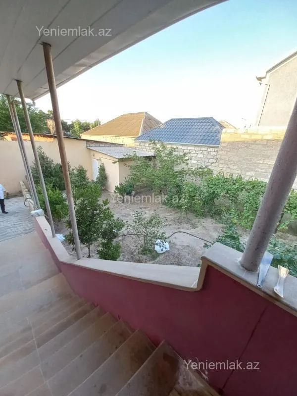 Satılır 4 otaqlı həyət evi 120 m²