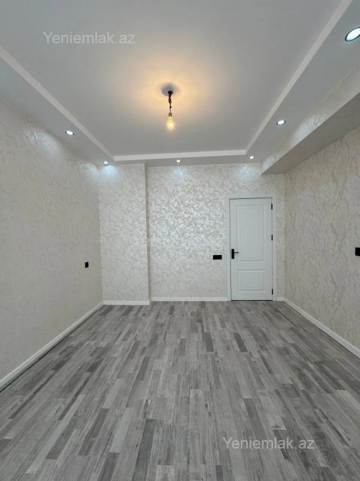 Satılır 2 otaqlı yeni tikili 44 m²