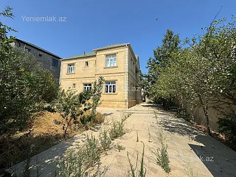 Satılır 7 otaqlı həyət evi 350 m²