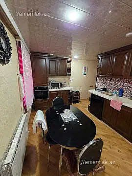 Satılır 5 otaqlı köhnə tikili 120 m² — Sumqayıt 5 otaq 120.00 m²