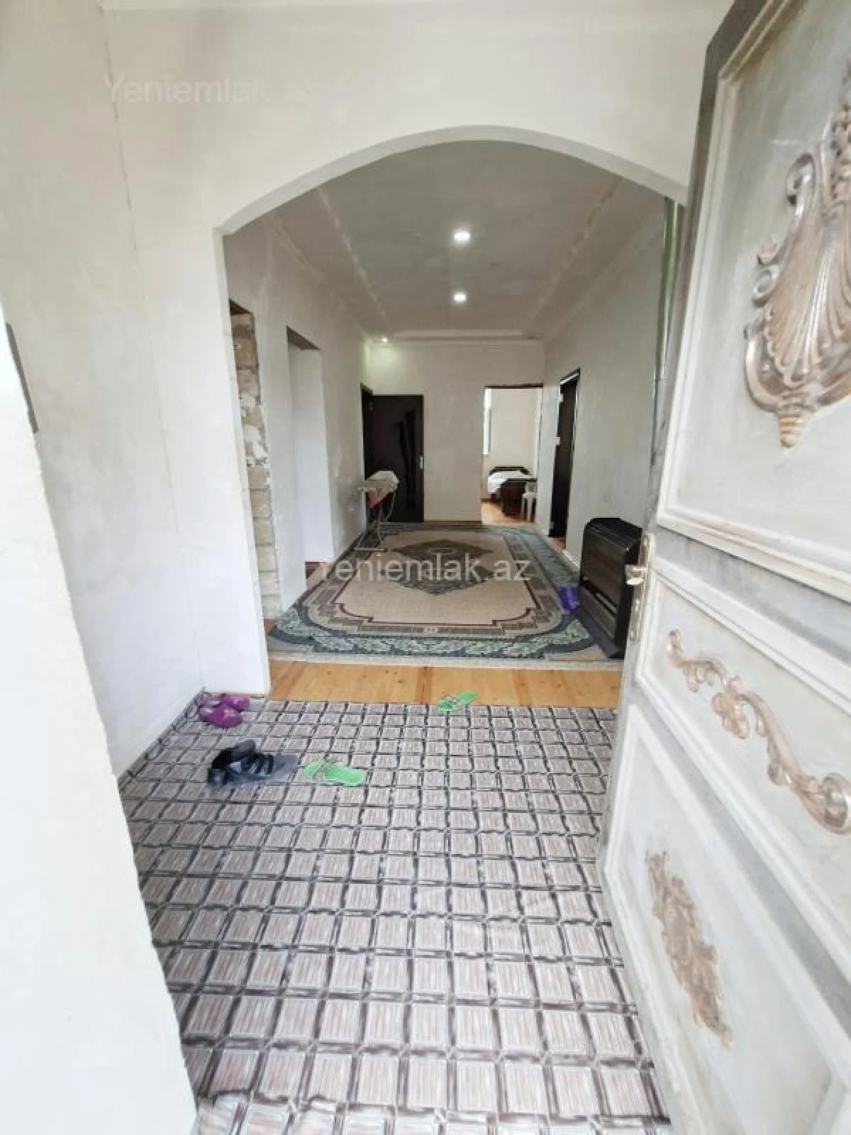 Satılır 4 otaqlı həyət evi 140 m²