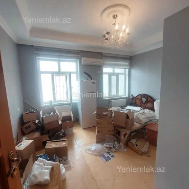 Satılır 2 otaqlı köhnə tikili 56 m²