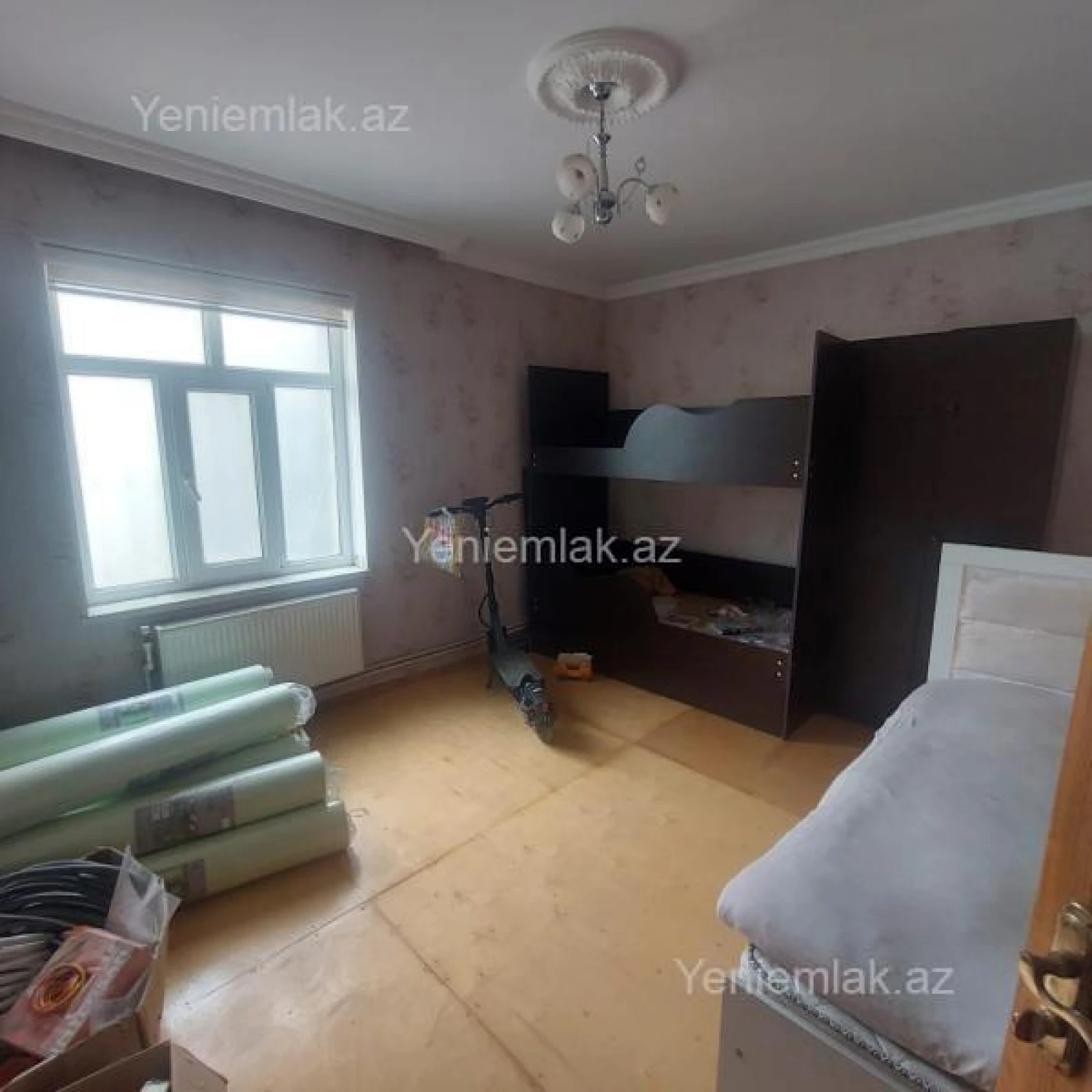 Satılır 2 otaqlı köhnə tikili 56 m²