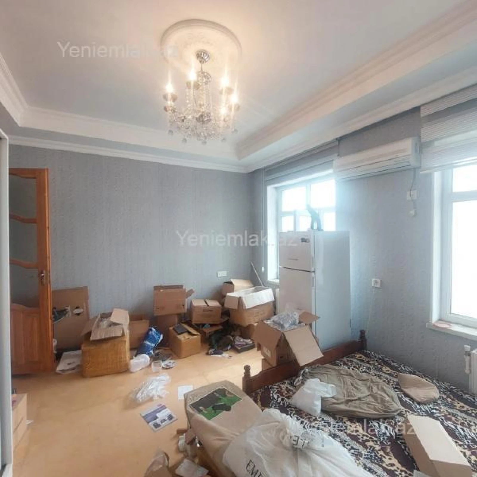 Satılır 2 otaqlı köhnə tikili 56 m²