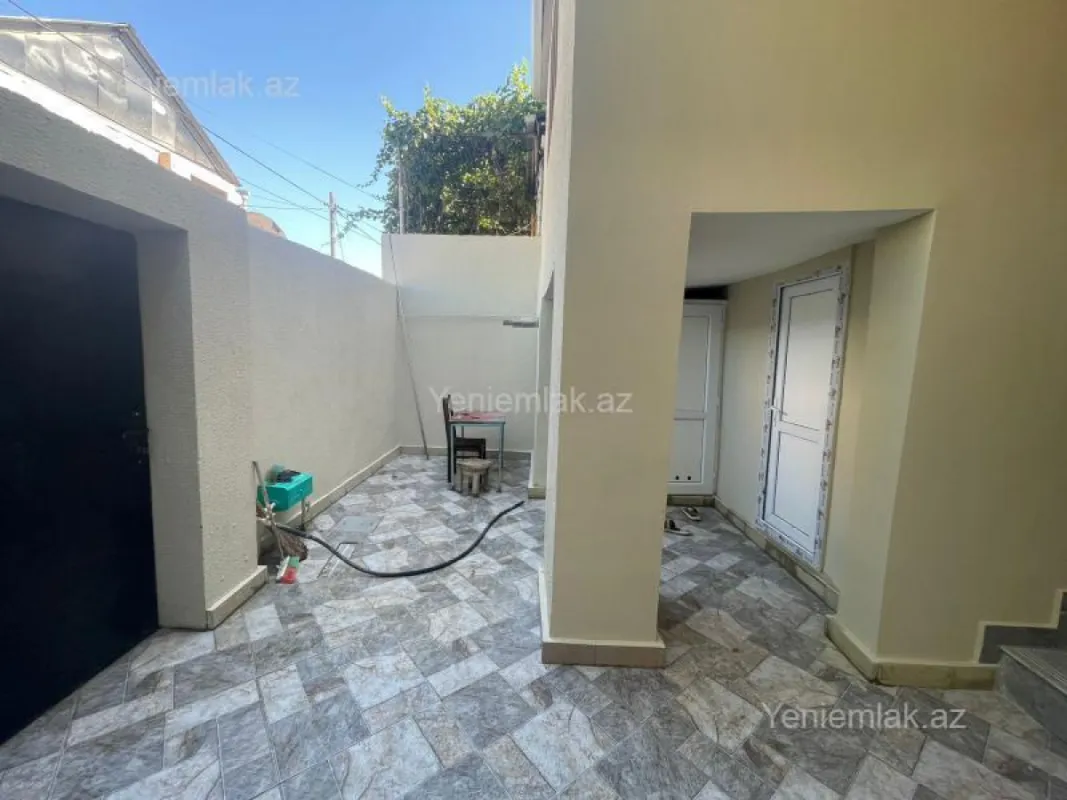 Satılır 3 otaqlı həyət evi 80 m²
