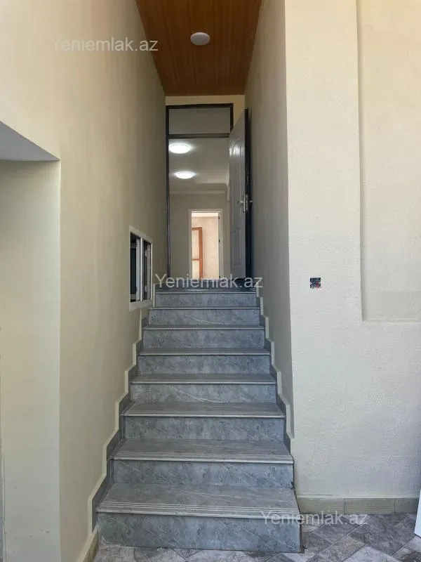 Satılır 3 otaqlı həyət evi 80 m²
