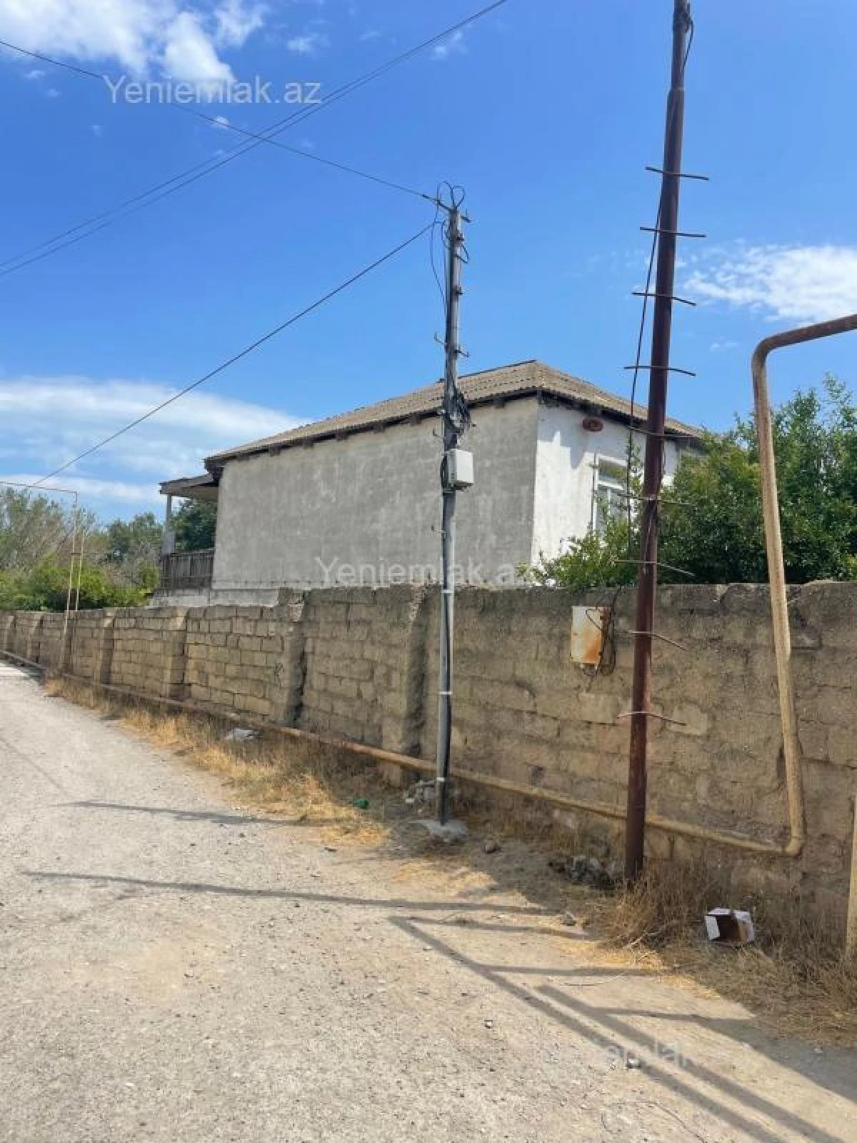 Satılır 4 otaqlı həyət evi 100 m²