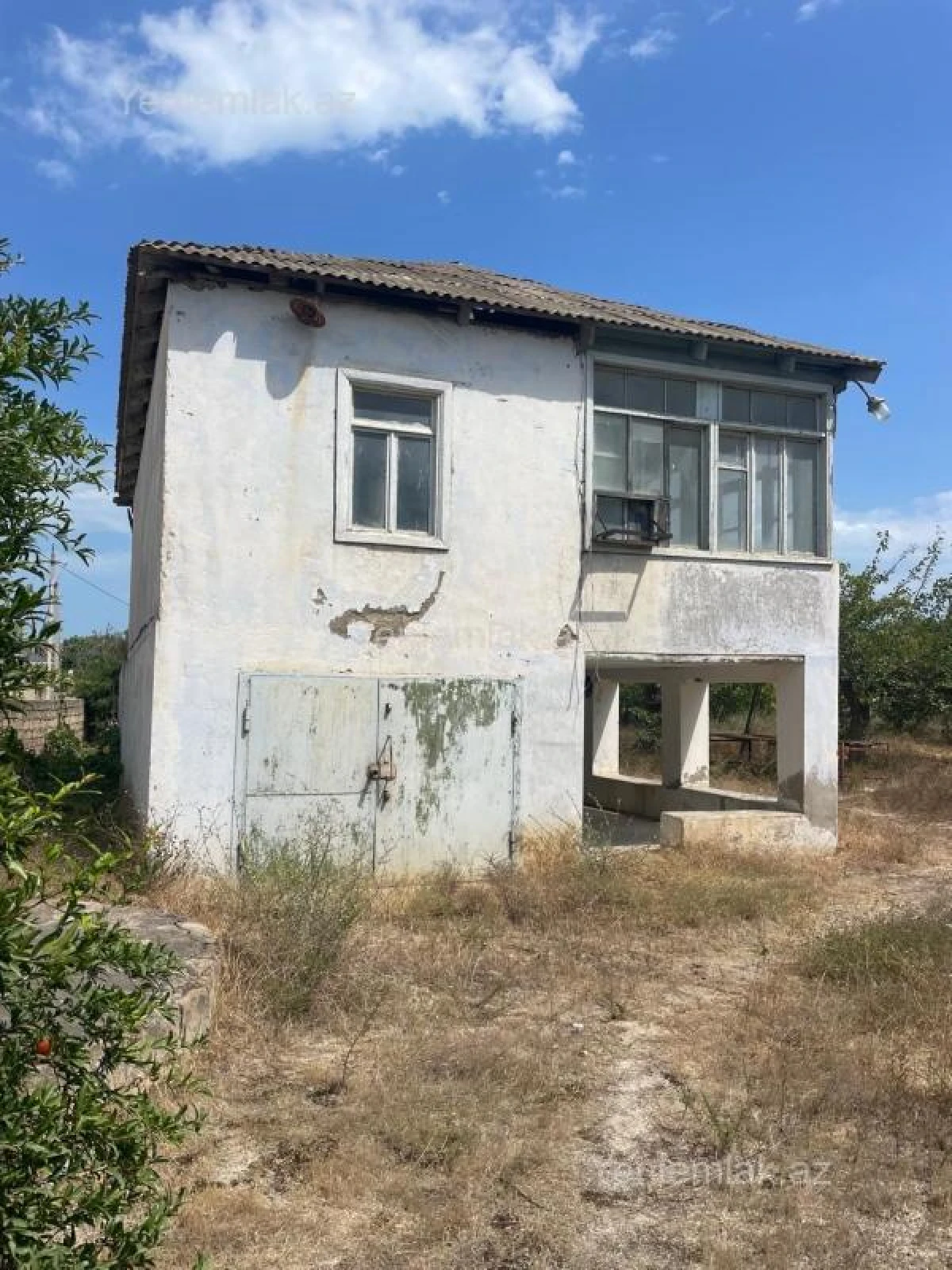 Satılır 4 otaqlı həyət evi 100 m²