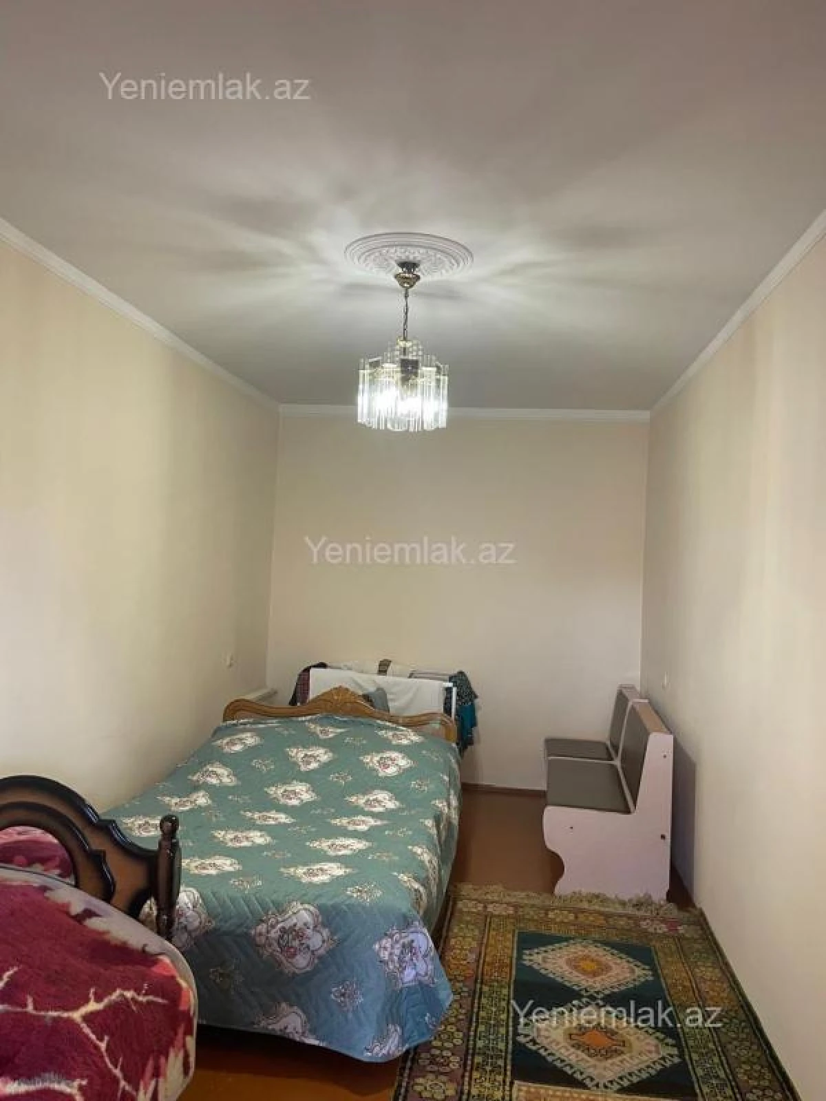 Satılır 4 otaqlı həyət evi 180 m²