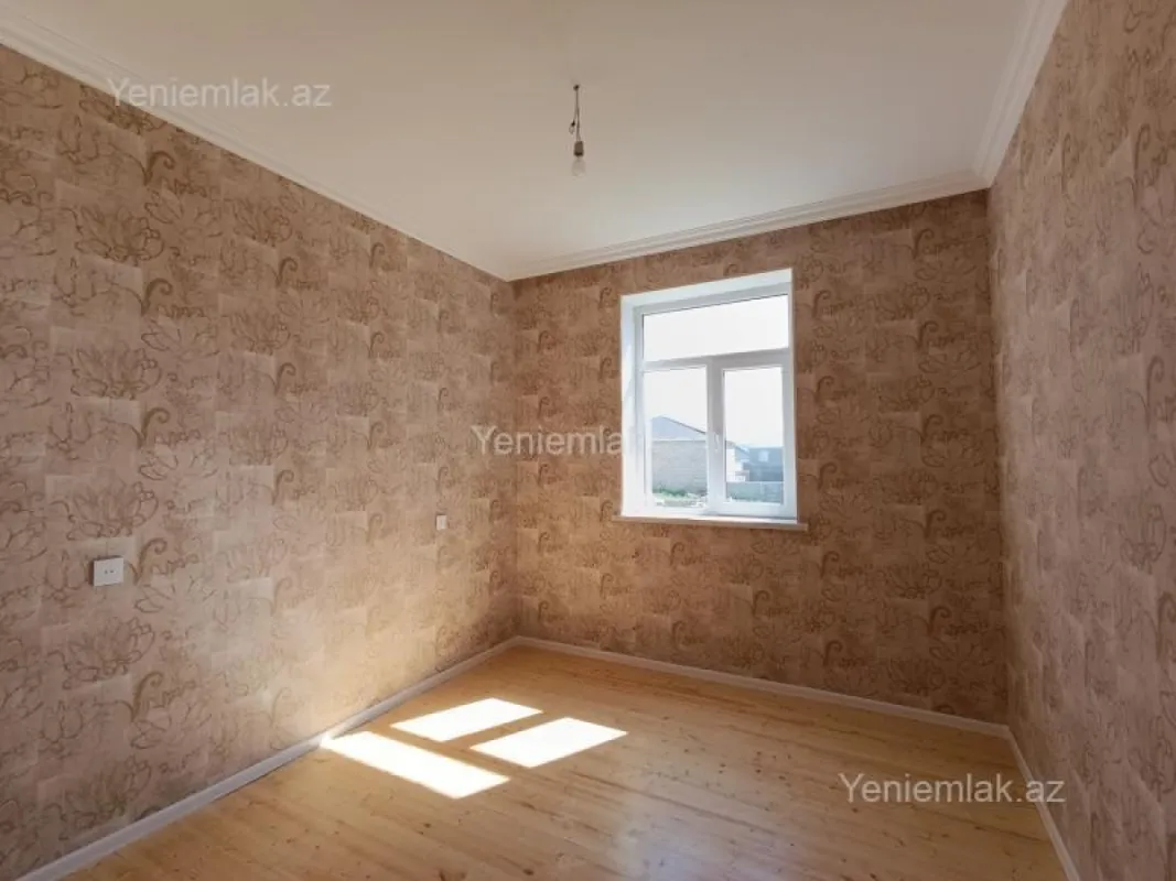 Satılır 4 otaqlı həyət evi 120 m²