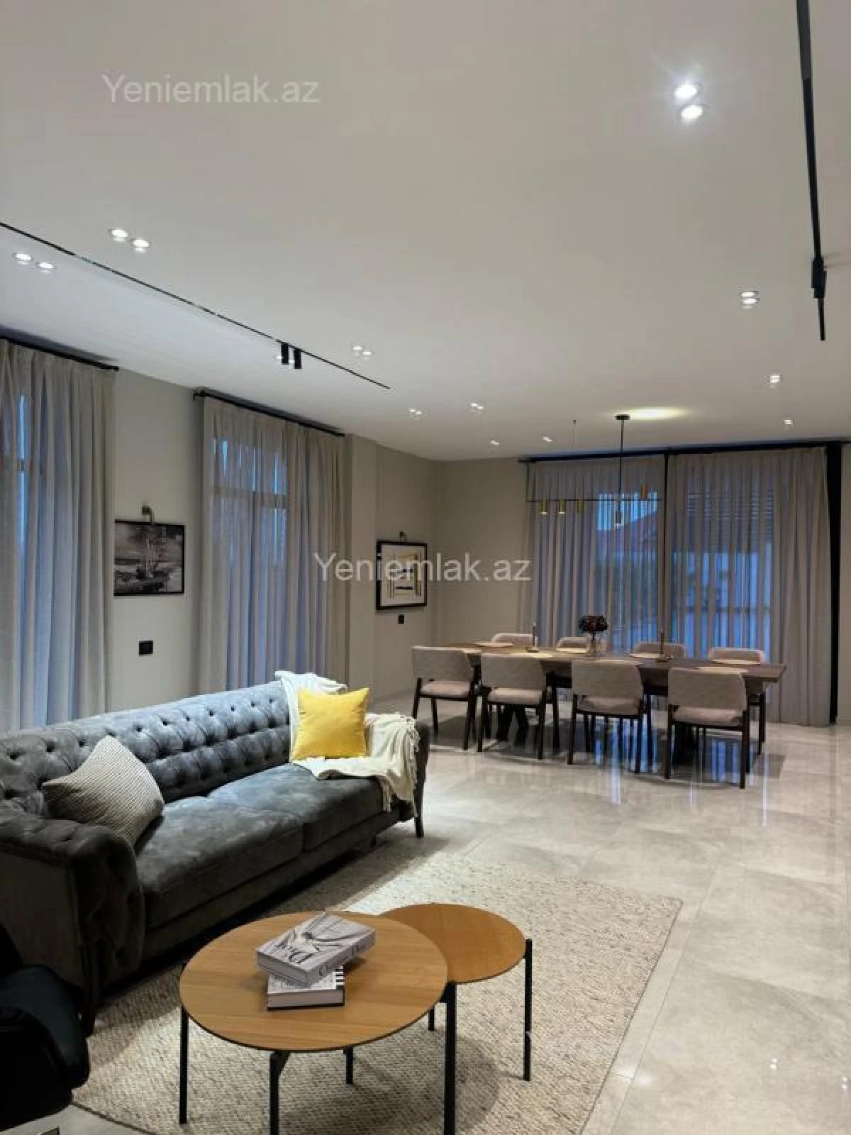 Satılır 6 otaqlı həyət evi 300 m²