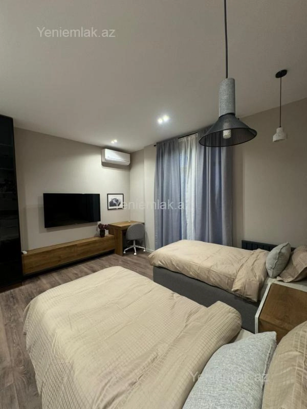 Satılır 6 otaqlı həyət evi 300 m²