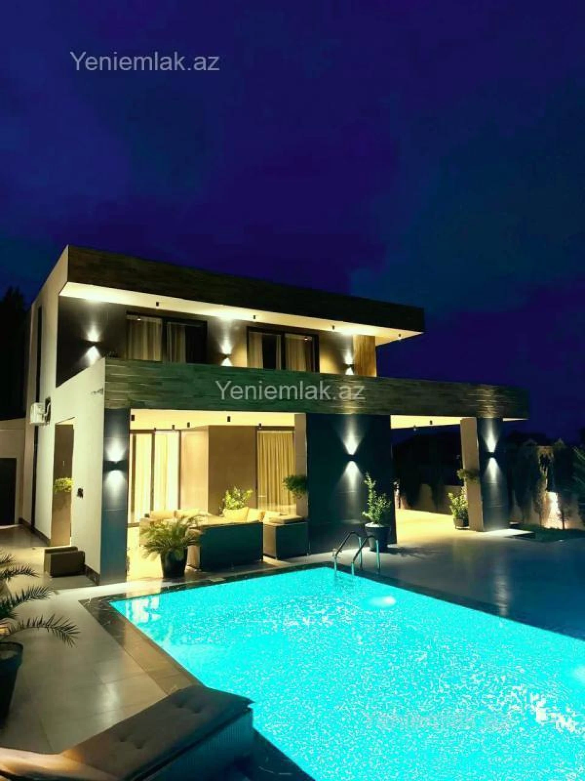 Satılır 6 otaqlı həyət evi 300 m²