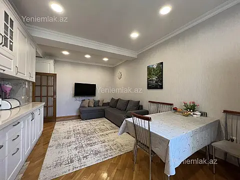 Satılır 3 otaqlı yeni tikili 158 m²