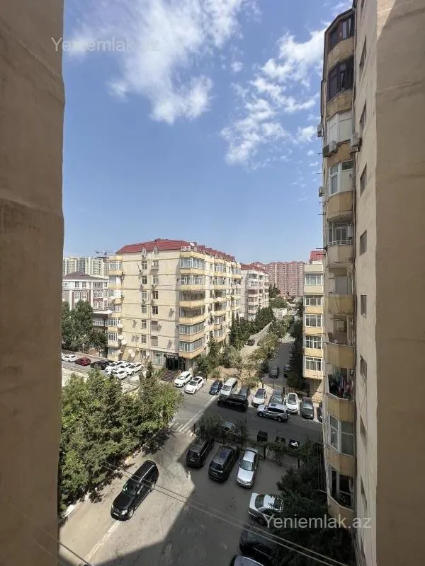 Satılır 3 otaqlı yeni tikili 158 m²