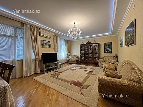 Satılır 3 otaqlı yeni tikili 158 m²