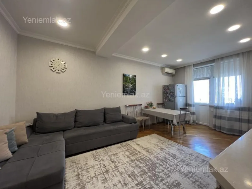 Satılır 3 otaqlı yeni tikili 158 m²