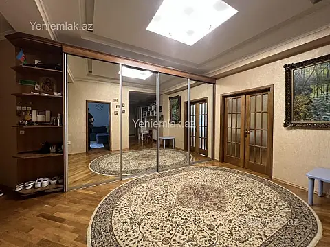 Satılır 3 otaqlı yeni tikili 158 m²