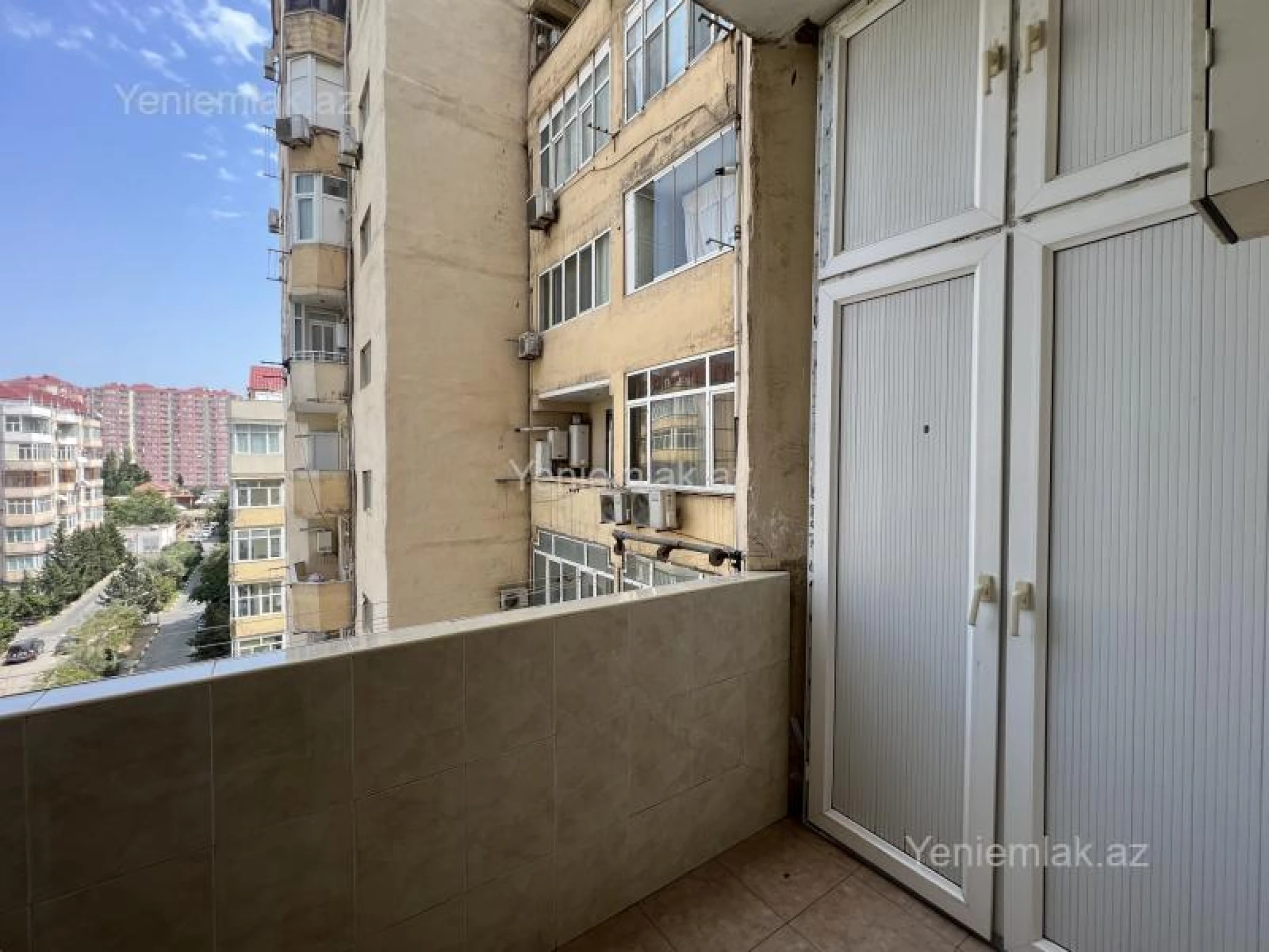 Satılır 3 otaqlı yeni tikili 158 m²