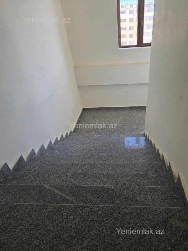 Satılır 2 otaqlı yeni tikili 90 m²