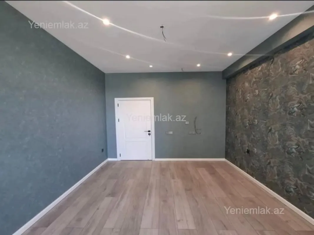 Satılır 3 otaqlı yeni tikili 97 m²
