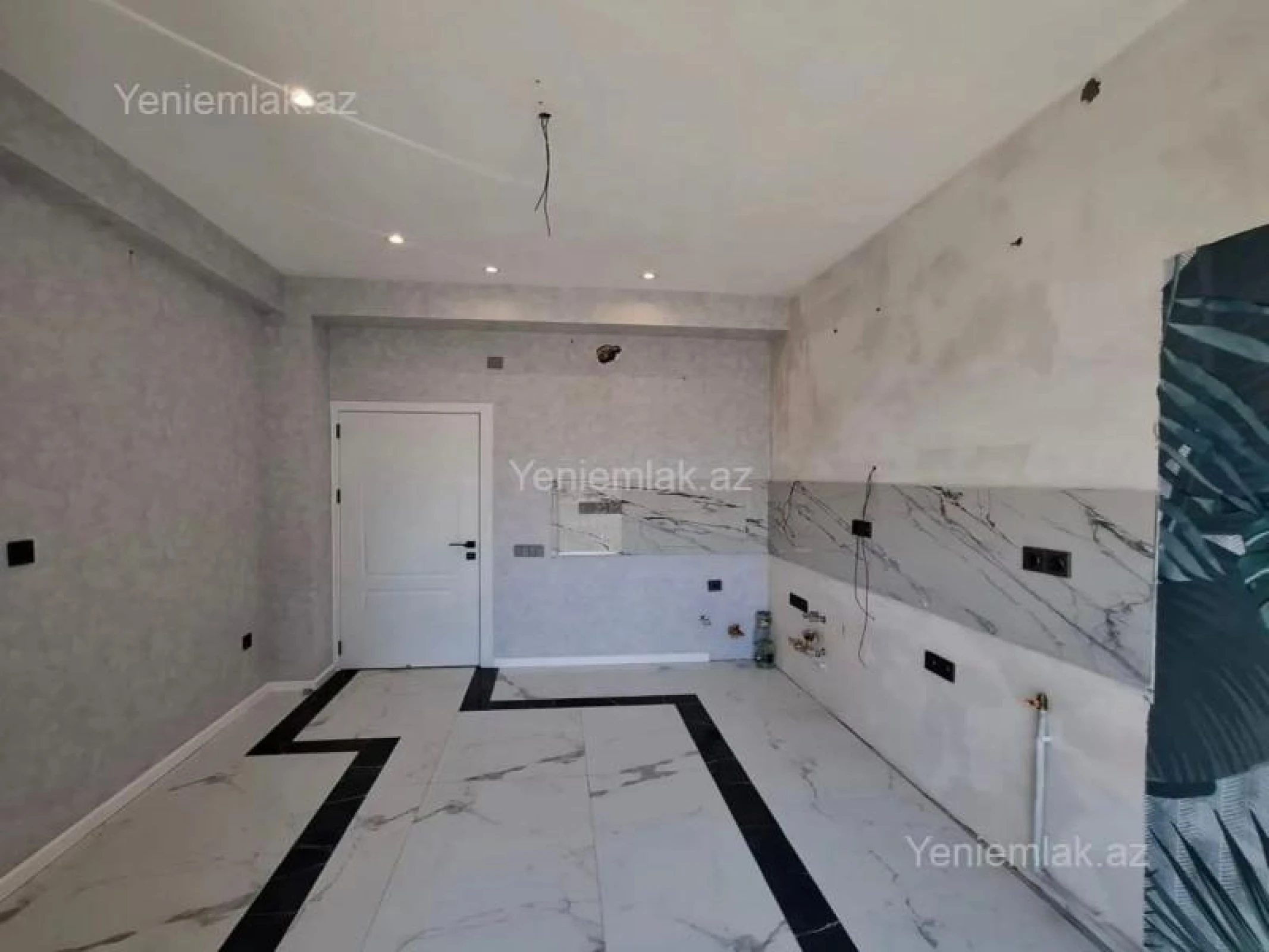 Satılır 3 otaqlı yeni tikili 97 m²