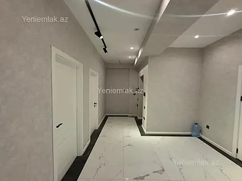 Satılır 3 otaqlı yeni tikili 97 m²