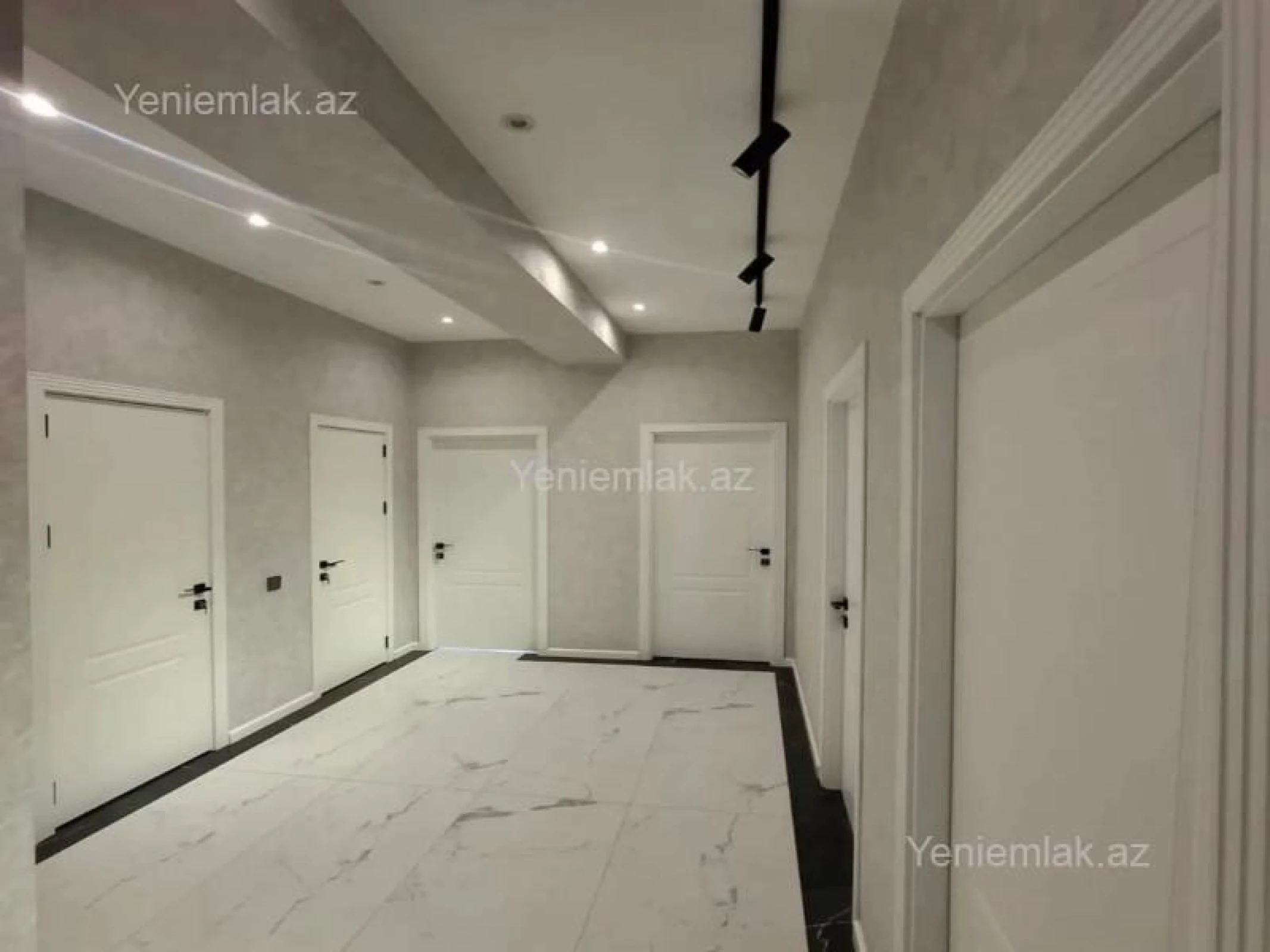 Satılır 3 otaqlı yeni tikili 97 m²