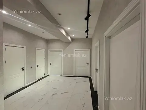 Satılır 3 otaqlı yeni tikili 97 m²