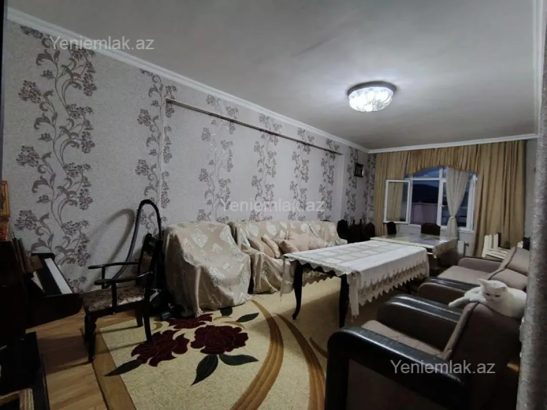 Satılır 3 otaqlı yeni tikili 135 m²