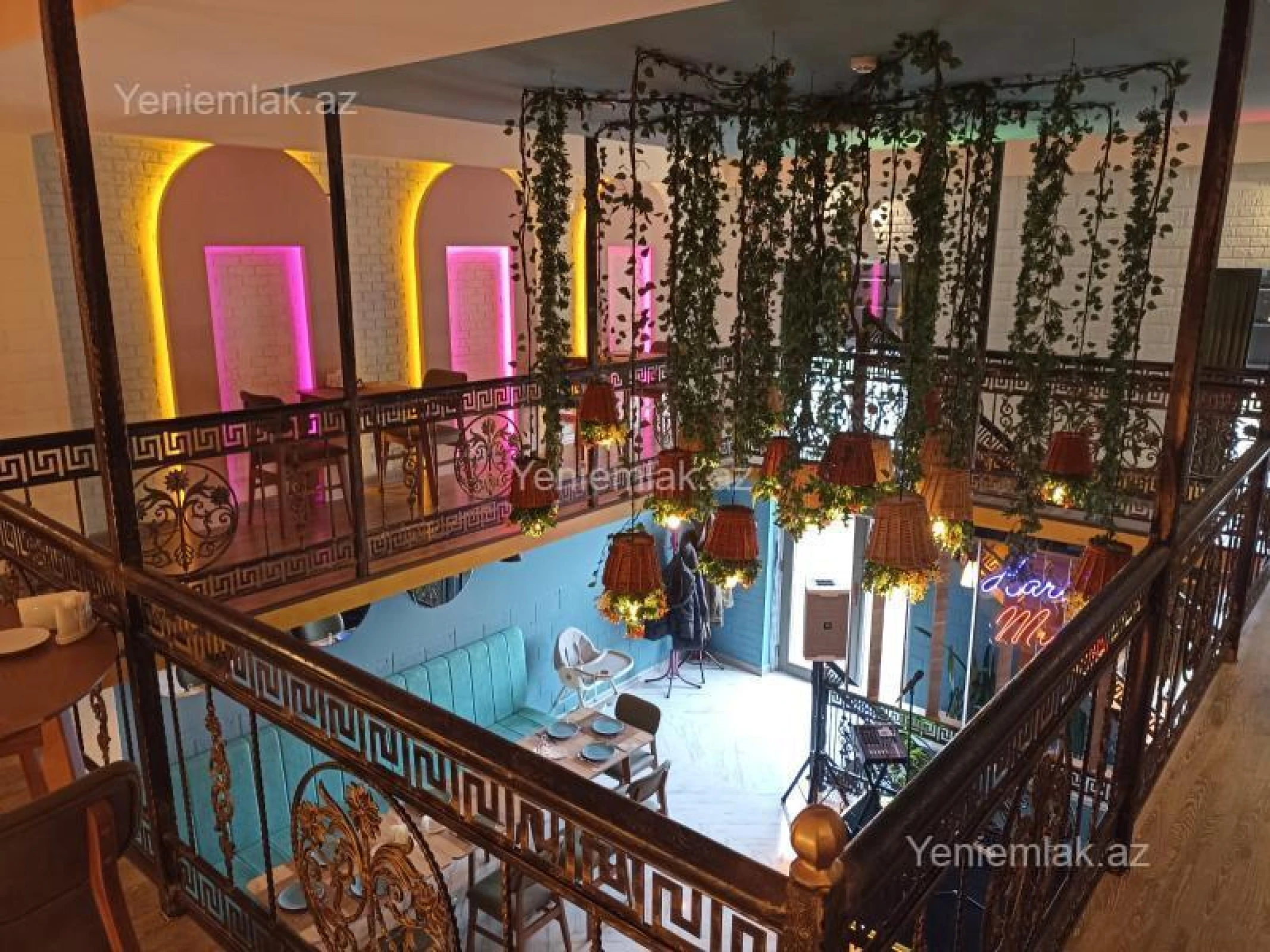 Satılır 2 otaqlı obyekt 200 m²